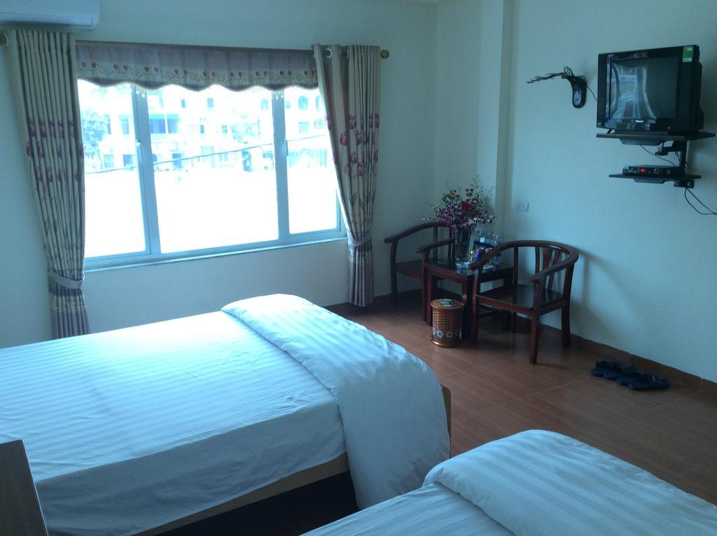 Van Anh Hotel Thach Loi Bagian luar foto